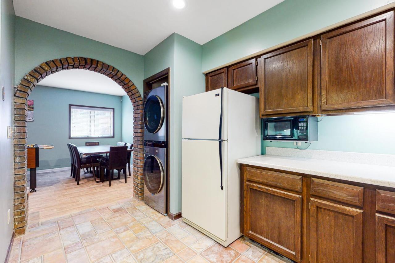 Smoky Mountain Castle Caretaker'S Apartment Sevierville Extérieur photo
